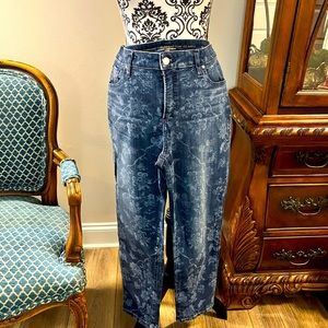 Soft floral Chico’s denim jeans